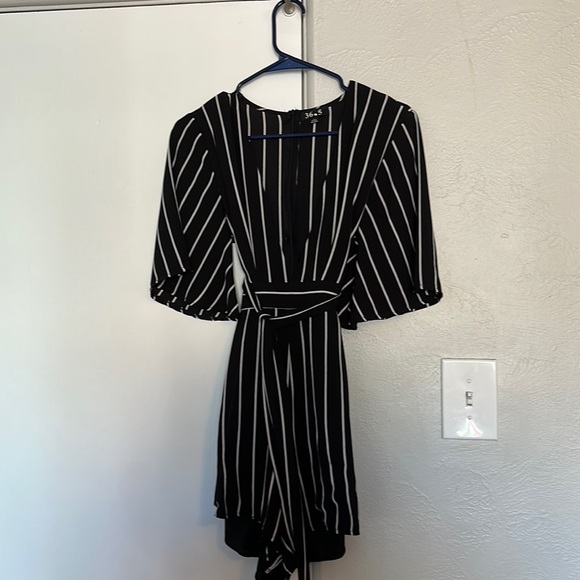 Striped Romper - Picture 1 of 2
